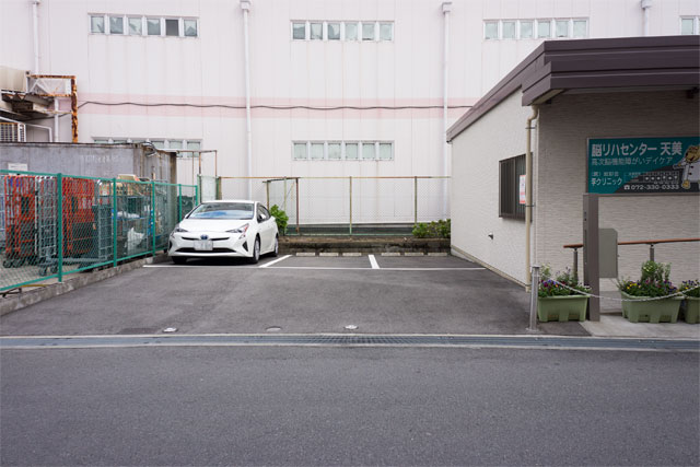 デイケア敷地内駐車場